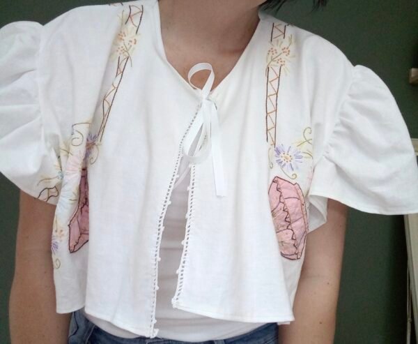 Ceri vintage embroidered tablecloth top