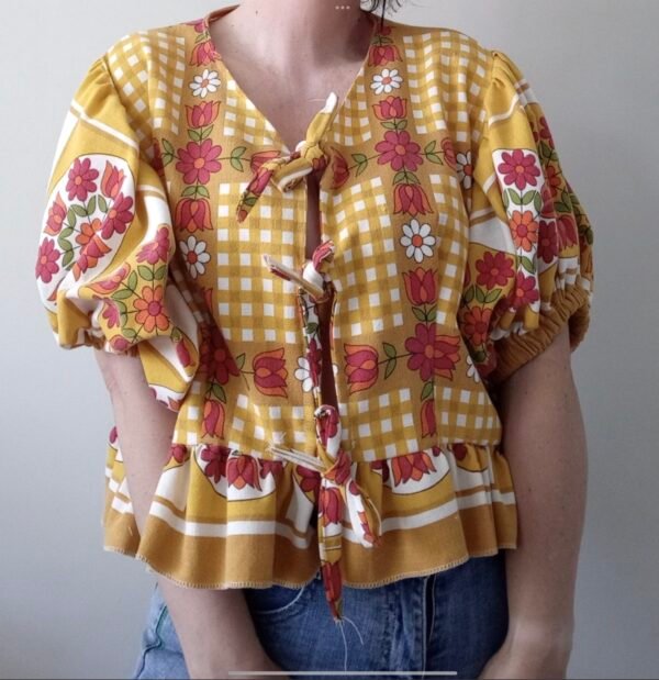 Betsy-Lou vintage tablecloth top